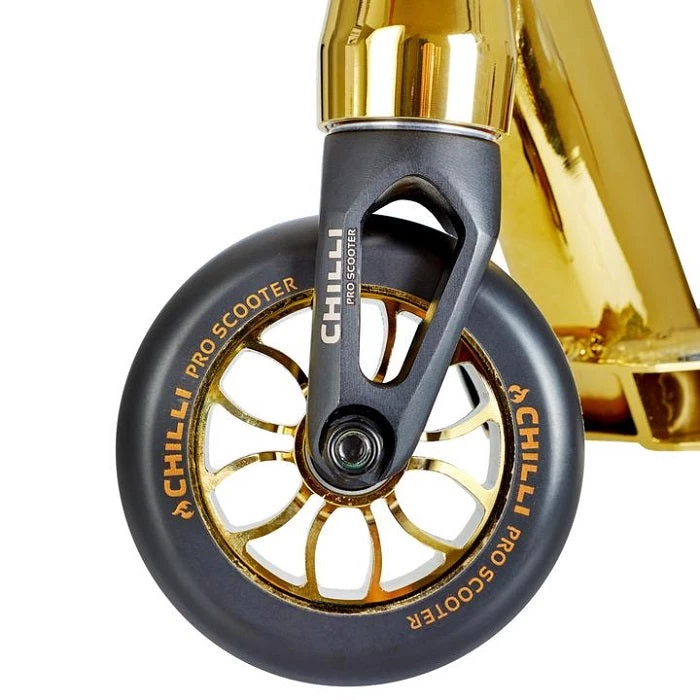 Chilli Pro Gold Reaper Stunt Scooter 2 Chilli Pro Gold Reaper Stunt Scooter - Image 2