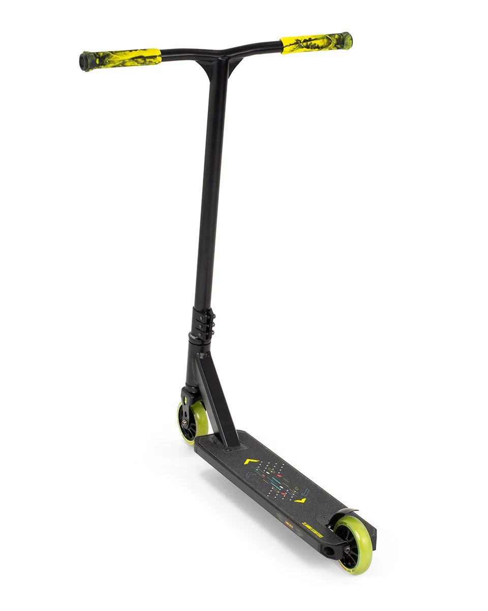 Slamm Classic V9 Stunt Scooter - Black/Yellow 2 Slamm Classic V9 Stunt Scooter - Black/Yellow - Image 2